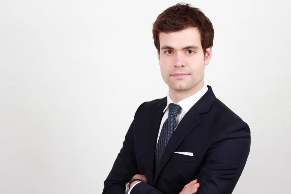 Mitarbeiterbild - weisser Hintergrund